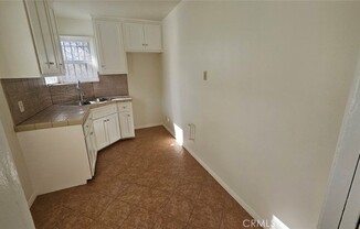 1 bed, 1 bath, 509 sqft, $2,000, Unit 1/2