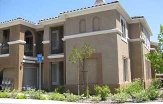 ***BEAUTIFUL SAVANNAH TERRACE CONDO***