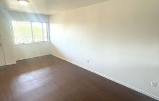 2 beds, 1 bath, $2,125, Unit 502D