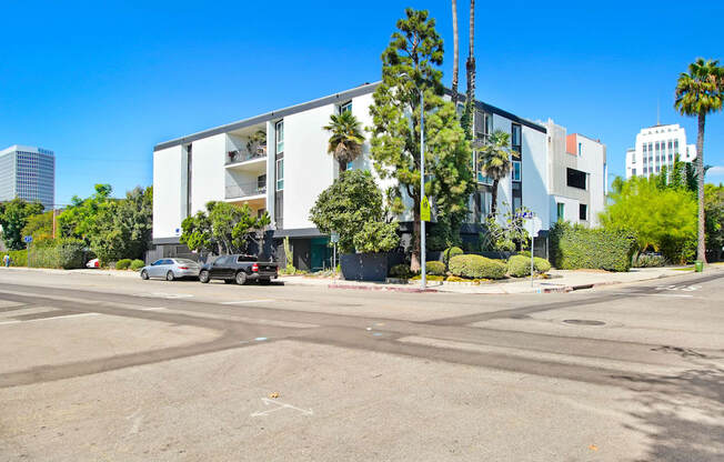 5403 W 8th Street