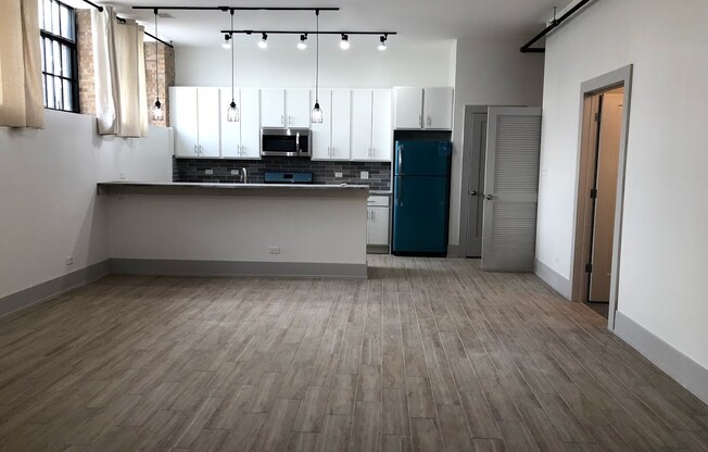 2 beds, 2 baths, 1,103 sqft, $2,495, Unit 1432-009
