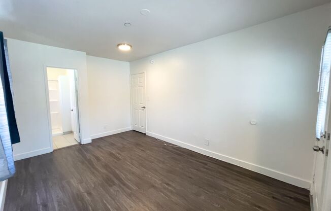 1213 Dewey Ave