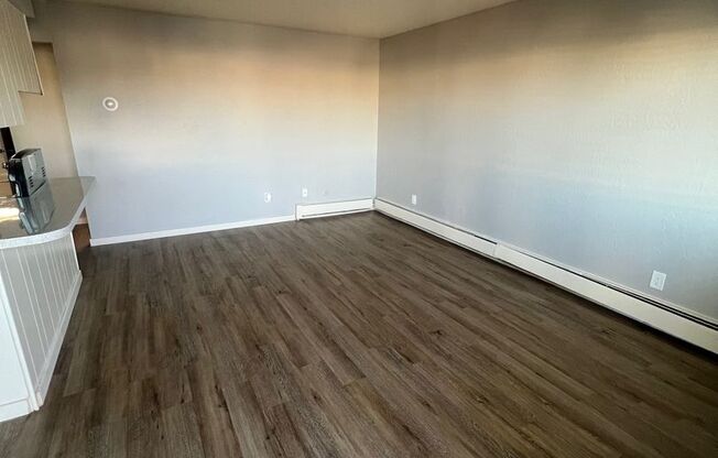 1 bed, 1 bath, 650 sqft, $1,025, Unit 152