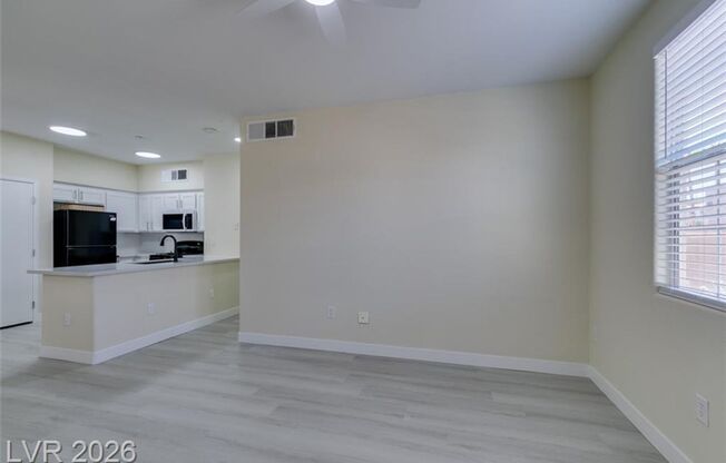 3-Bedroom Henderson Condo with Private Balcony & Garage