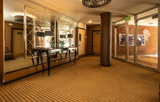 1 bed, 1 bath, 550 sqft, $1,400, Unit 105