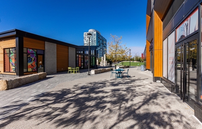 2 beds, 2 baths, 983 sqft, $4,500, Unit 1221