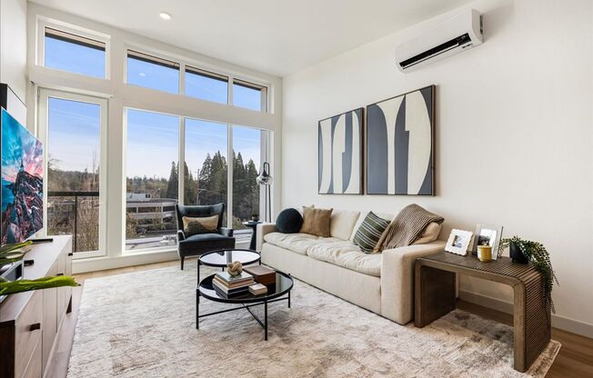 1 bed, 1 bath, 737 sqft, $2,049, Unit 510