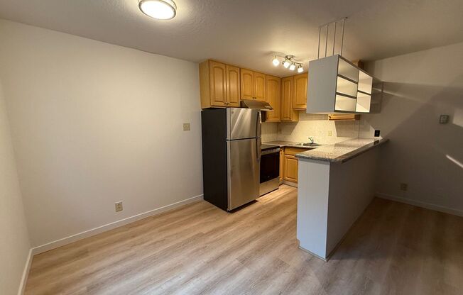 1 bed, 1 bath, $2,395, Unit #7