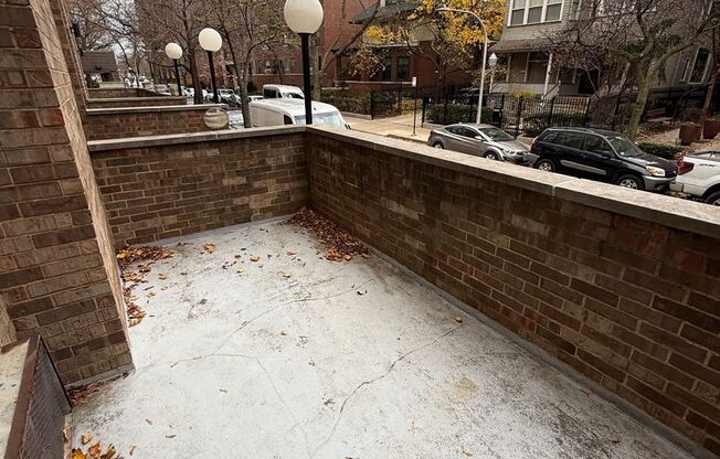 Studio, 1 bath, 600 sqft, $1,275, Unit 101