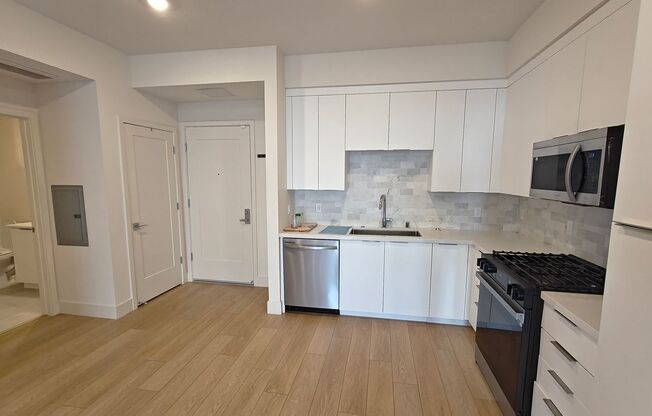 Luxury One-Bedroom Condo for Lease