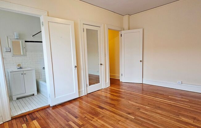 1 bed, 1 bath, 550 sqft, $1,375, Unit 802