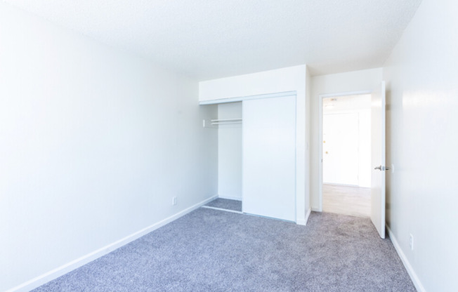 1 bed, 1 bath, 850 sqft, $1,375, Unit 120