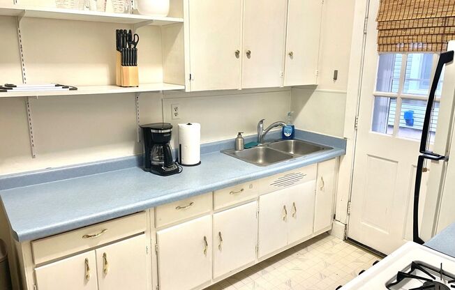 1 bed, 1 bath, $1,850, Unit #1
