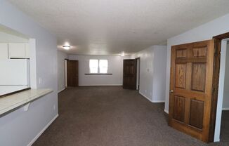 2 beds, 1 bath, $800