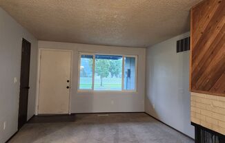 2 beds, 1 bath, 821 sqft, $1,650