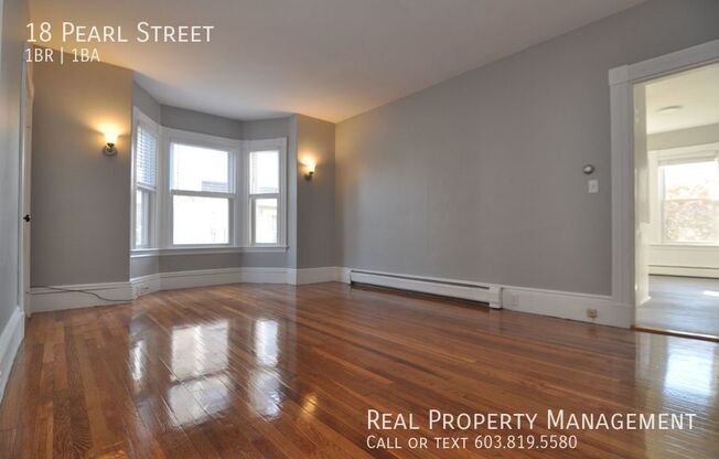 18 PEARL ST