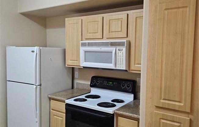 1 bed, 1 bath, $1,300