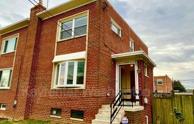 5514 CHILLUM PL