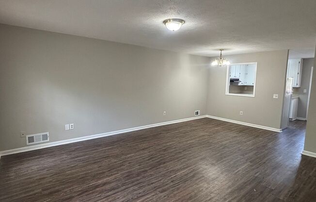 5296 Weyden Trail