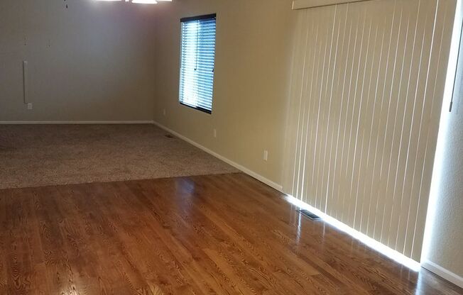8018 Chasewood Loop - Forest Meadows - 3 Bed/ 2 1/2 Bath/ 2 Car Garage