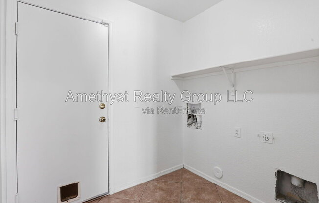 4 beds, 2.5 baths, 2,317 sqft, $2,295