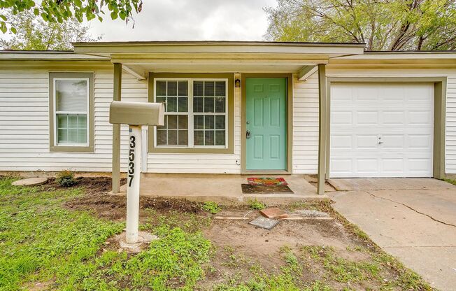 Amazing 3 Bed, 1 Bath in NE Fort Worth, Ready for New Tenants- 76111