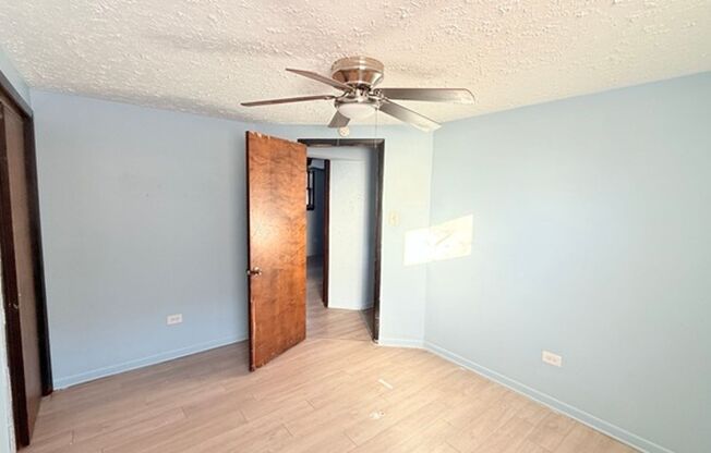 15020 Woodlawn Avenue