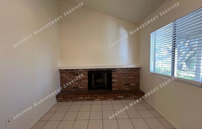 3 BEDROOM 2 BATHROOM IN PHOENIX WITH TONS OF CHARM AND HUGE GRASS BACKYARD PARADISE