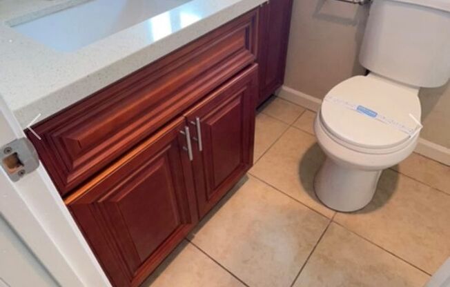 185- 1802 E 12th St.