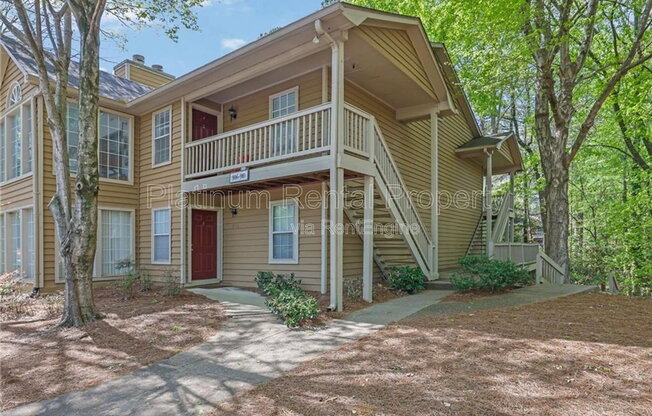 906 COUNTRY PARK DR