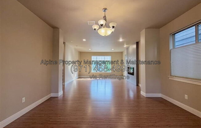 4 beds, 3.5 baths, 1,950 sqft, $2,600