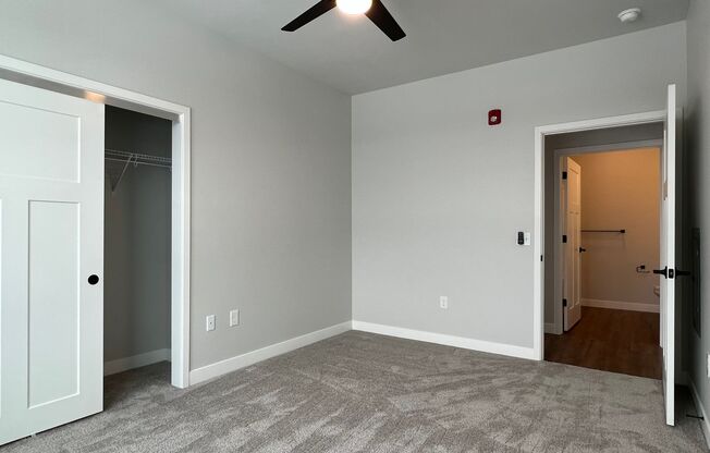 2 beds, 2 baths, 1,220 sqft, $2,650, Unit WR 305-200