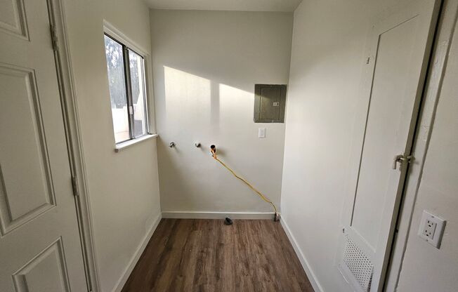 931 Screenland Properties