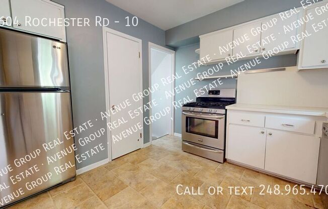 2604 ROCHESTER RD