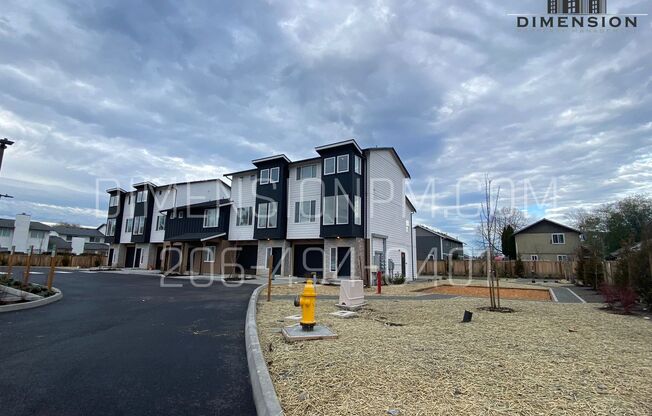 Dimension Auburn On M St