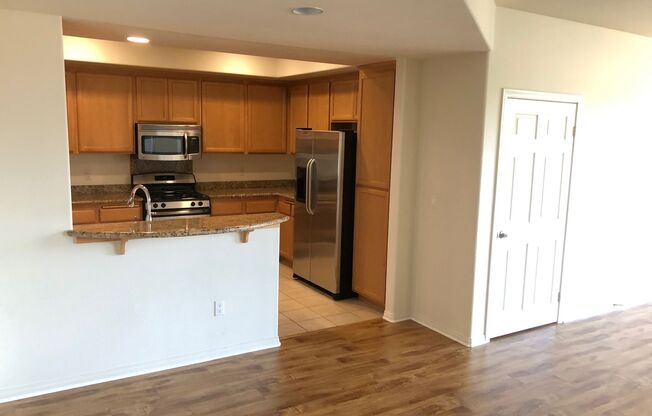 2 beds, 2.5 baths, 1,296 sqft, $2,950, Unit 8714-107