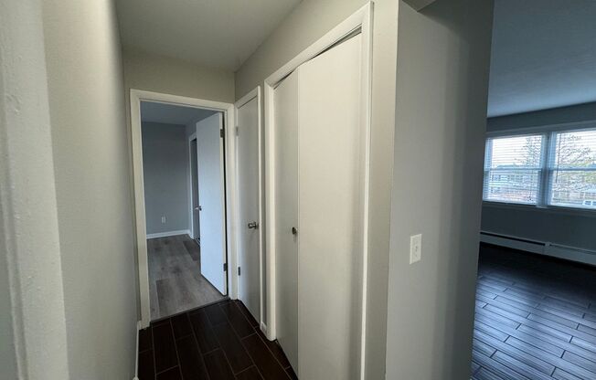 2 beds, 1 bath, 750 sqft, $1,495, Unit 102B