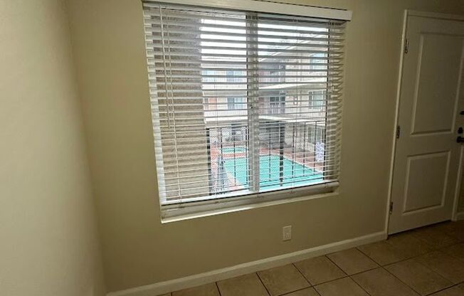 1 bed, 1 bath, $1,900, Unit UNIT 216