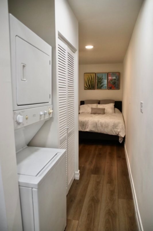 28102 S MONTEREINA DR