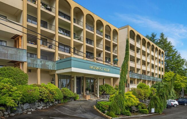 1bd/1ba Mercer Island Condo