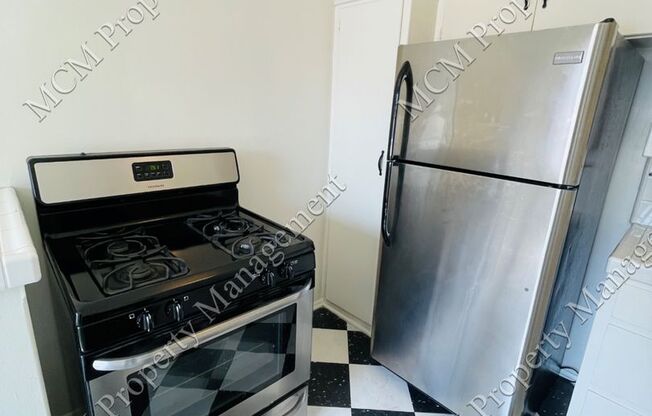 373-5761-5763 SAN VICENTE BLVD