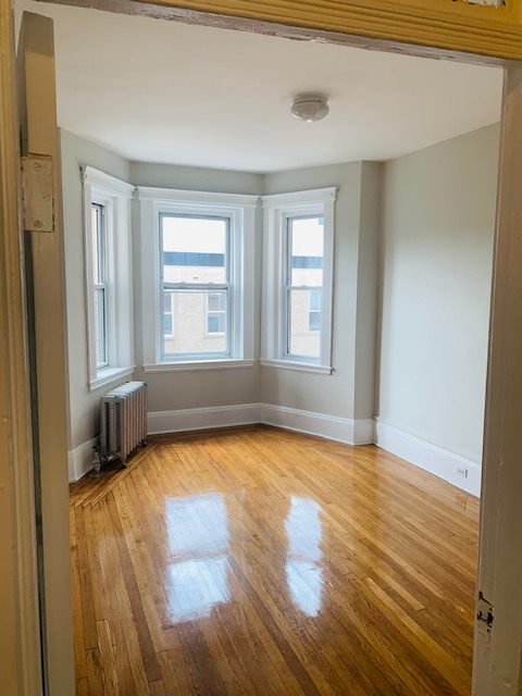 1 bed, 1 bath, , $3,700, Unit 39