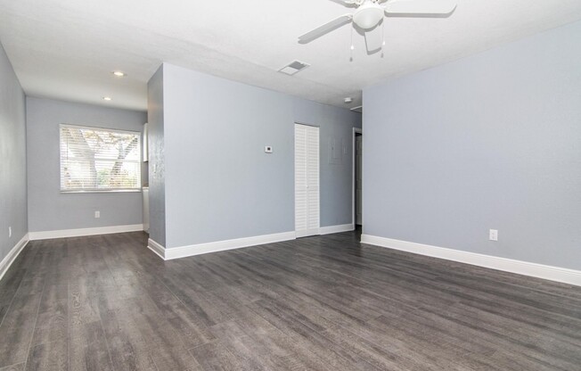 Newly Renovated and Remodeled - 2 Bedroom 1 Bath for Lease in Brandon, FL