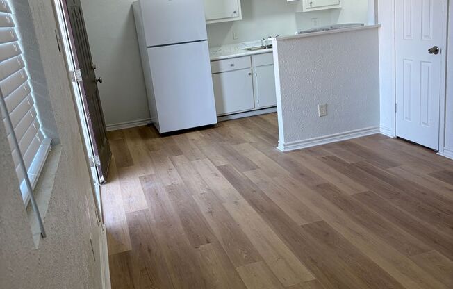 4910 East Side Investments LLC