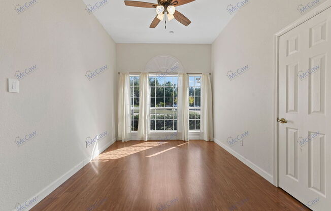 3 beds, 2 baths, 1,818 sqft, $2,395