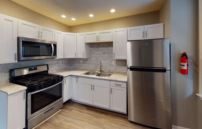 Renovated 3 Bed 1 Bath House for Rent