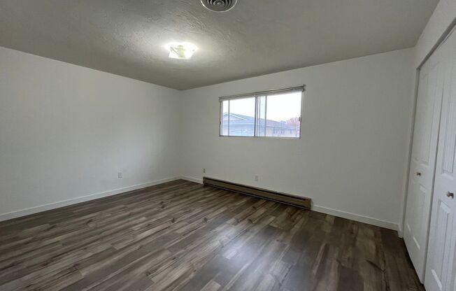 3 beds, 1 bath, 1,125 sqft, $1,995, Unit 604 McMurray Street