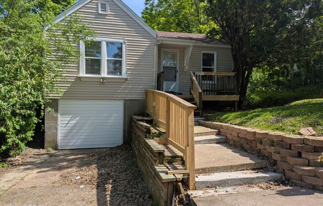 Single Family Charmer in Jennings - Section 8 Friendly