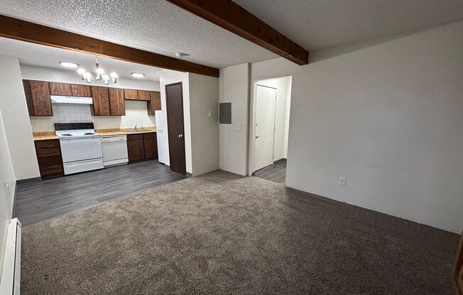 Studio, 1 bath, 500 sqft, $850, Unit 1712- 9