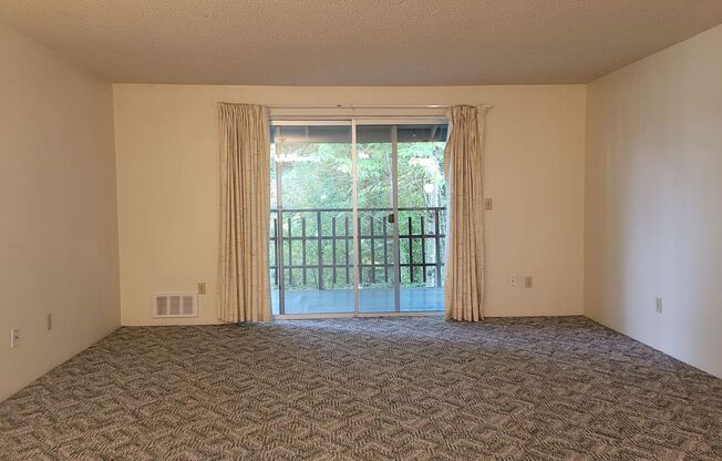 1112 Shorewood Drive